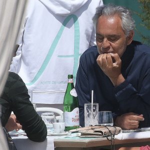 Andrea Bocelli s obitelji na odmoru