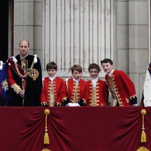 princeza Charlotte, princ William, Kate Middleton, princ Louis, princ George, kralj Charles