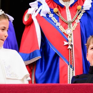 Princ Louis, princeza Charlotte, Kate Middleton i princ William