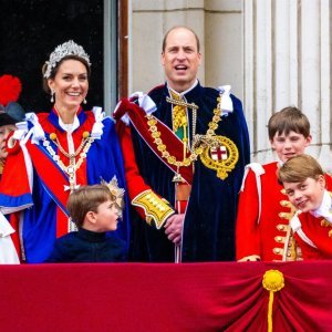 Princ Louis, princeza Charlotte, Kate Middleton, princ William, princ George