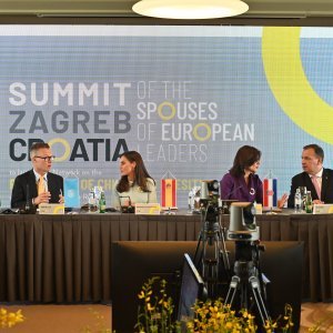 Španjolska kraljica Letizia na Samitu supružnika europskih čelnika
