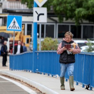 Razina poplave u Obrovcu za trećinu manja nego jučer