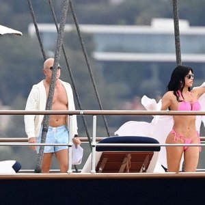 Jeff Bezos i Lauren Sanchez na novoj jahti