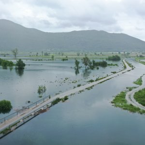 Fotografije iz zraka poplavljenih polja na vrgoračkom području