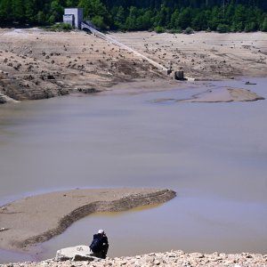 Isušeno Lokvarsko jezero