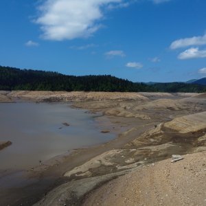 Lokvarsko jezero