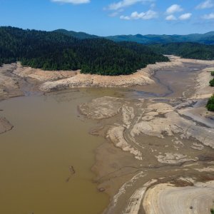 Lokvarsko jezero