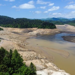 Lokvarsko jezero