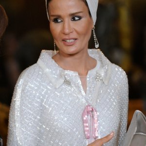 Moza bint Nasser