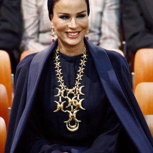 Moza bint Nasser