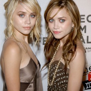 Mary-Kate i Ashley Olsen (2004.)