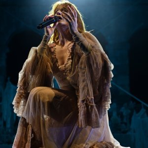 Florence + The Machine u Puli