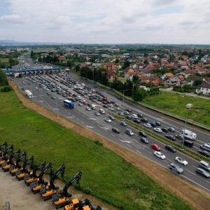 Gužva na Lučkom iz zraka