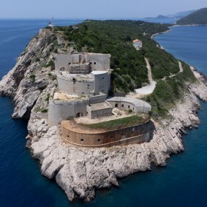 Punta Oštro, poluotok Prevlaka