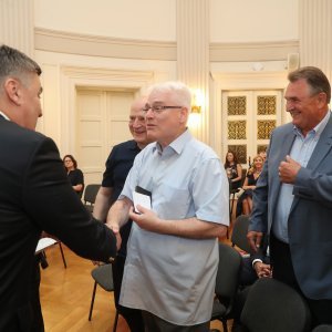 Milanović, Josipović i Radimir Čačić