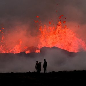 Na Islandu erumpirao vulkan