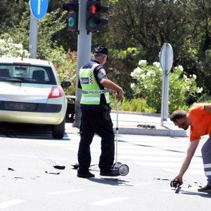 Sudar dvaju automobila u Šibeniku