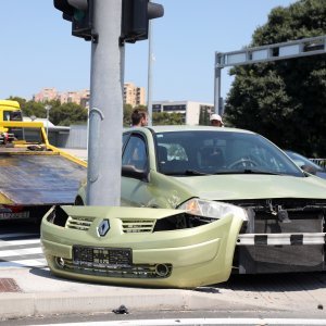 Sudar dvaju automobila u Šibeniku