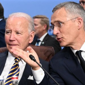 Joe Biden, Jens Stoltenberg