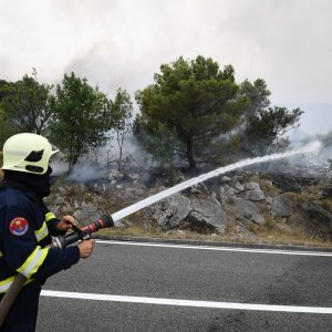 Veliki požar kod Grebaštice