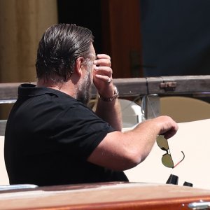 Russell Crowe s obitelji posjetio Veneciju