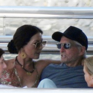 Catherine Zeta-Jones i Michael Douglas na ljetovanju