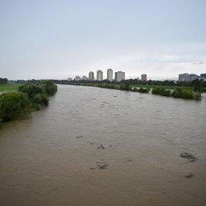 Rijeka Sava se izlila iz svog korita