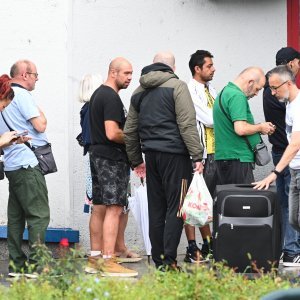 Guzva ispred Konzuma na autobusnom kolodvoru u Zagrebu