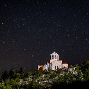 Meteorski roj Perzeida kod crkve Svetog Spasa