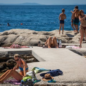 Gužva na plažama u Splitu