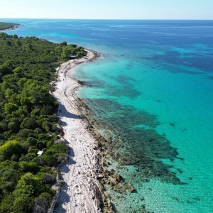 Dugi otok - Pogled iz zraka na plažu Veli žal