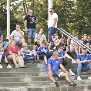 Dinamo - AEK, navijači ispred stadiona