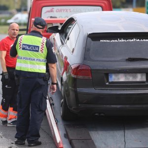 Autom naletio na biciklista nedaleko od Avenue Malla