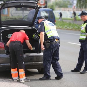 Autom naletio na biciklista nedaleko od Avenue Malla