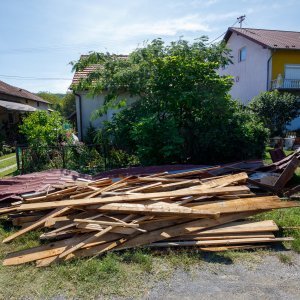 Oluja u Orahovici napravila manju štetu