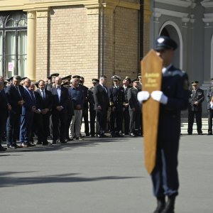 Posljednji ispraćaj Antuna Tusa na Mirogoju