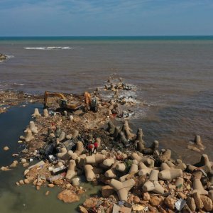 Derna tjedan dana nakon katastrofalne poplave