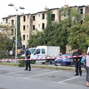 Rušenje zgrade u Paromlinskoj