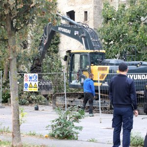 Rušenje zgrade u Paromlinskoj