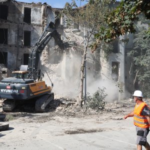 Rušenje u Paromlinskoj