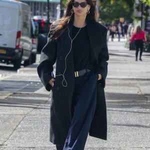 Emily Ratajkowski