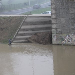 Sava se u Zagrebu izlila iz korita