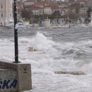 Orkansko jugo u Splitu