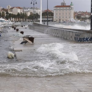 Orkansko jugo u Splitu