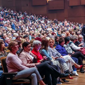 Zorica Kondža održala koncert u Lisinskom