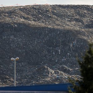 Odron dijela odlagališta otpada Jakuševac