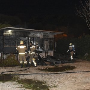 Ugašen požar u Splitu