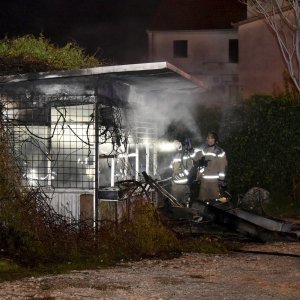 Ugašen požar u Splitu