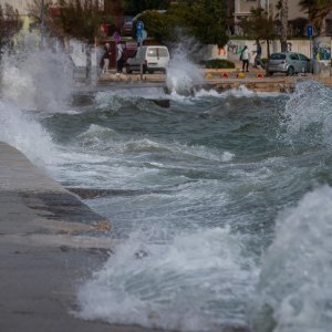 Jugo u Kaštel Starom