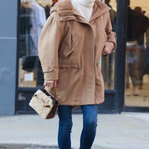 Nicky Hilton